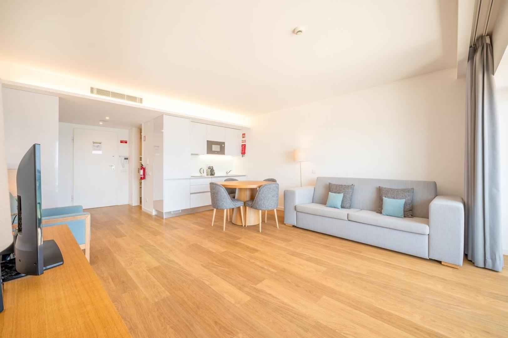 Guestready - Beachfront Naufrago'S Retreat 2 Sesimbra Exterior photo